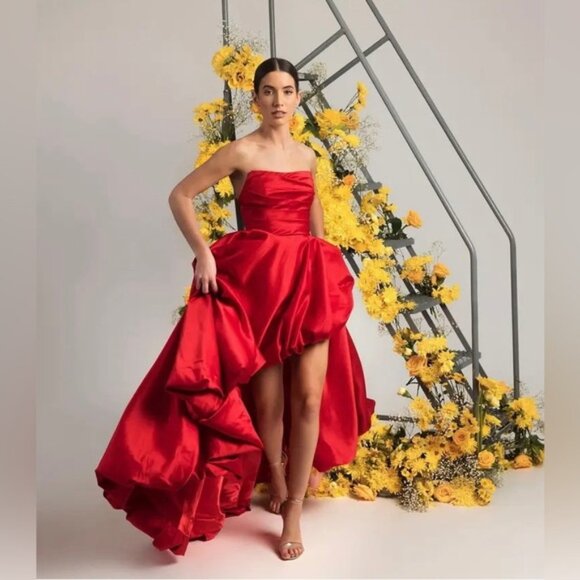 $598 Mac Duggal 11685 Womens Red Strapless Ruched Satin High Low Gown Maxi Dress - Picture 1 of 6